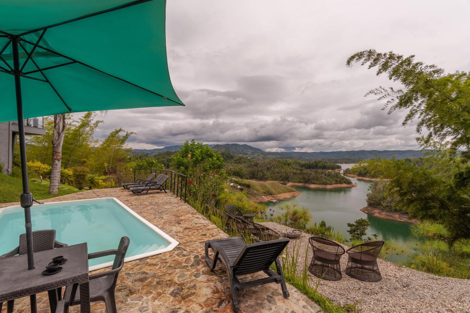Ab Natural Reserve Lifestyle Hotel Guatapé Buitenkant foto